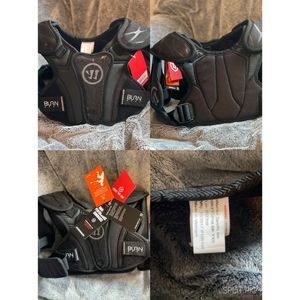 Warrior Burn Lacrosse Shoulder Pads/Guard YXS